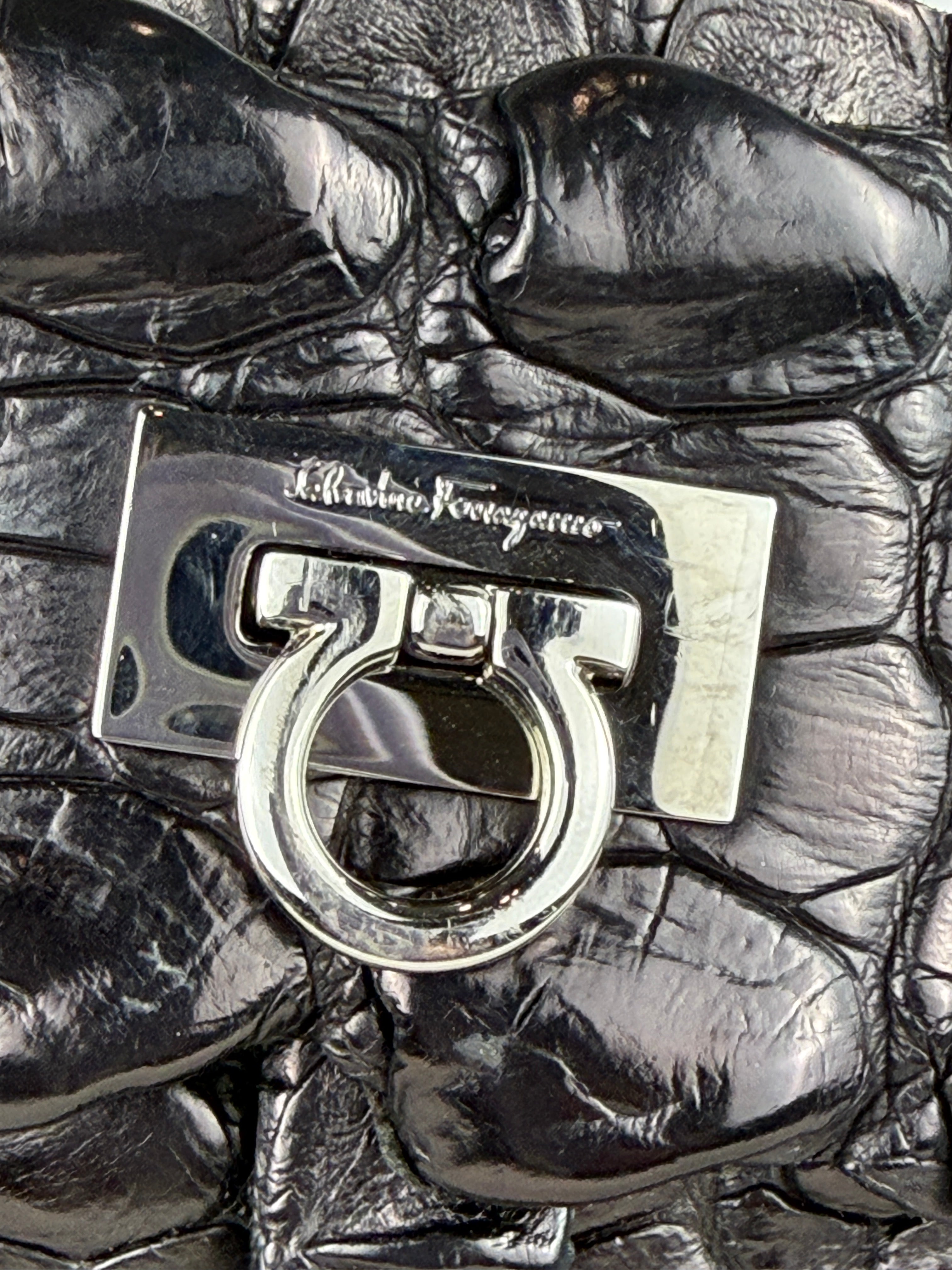 Salvatore Ferragamo Turnlock Brown Croc Belt