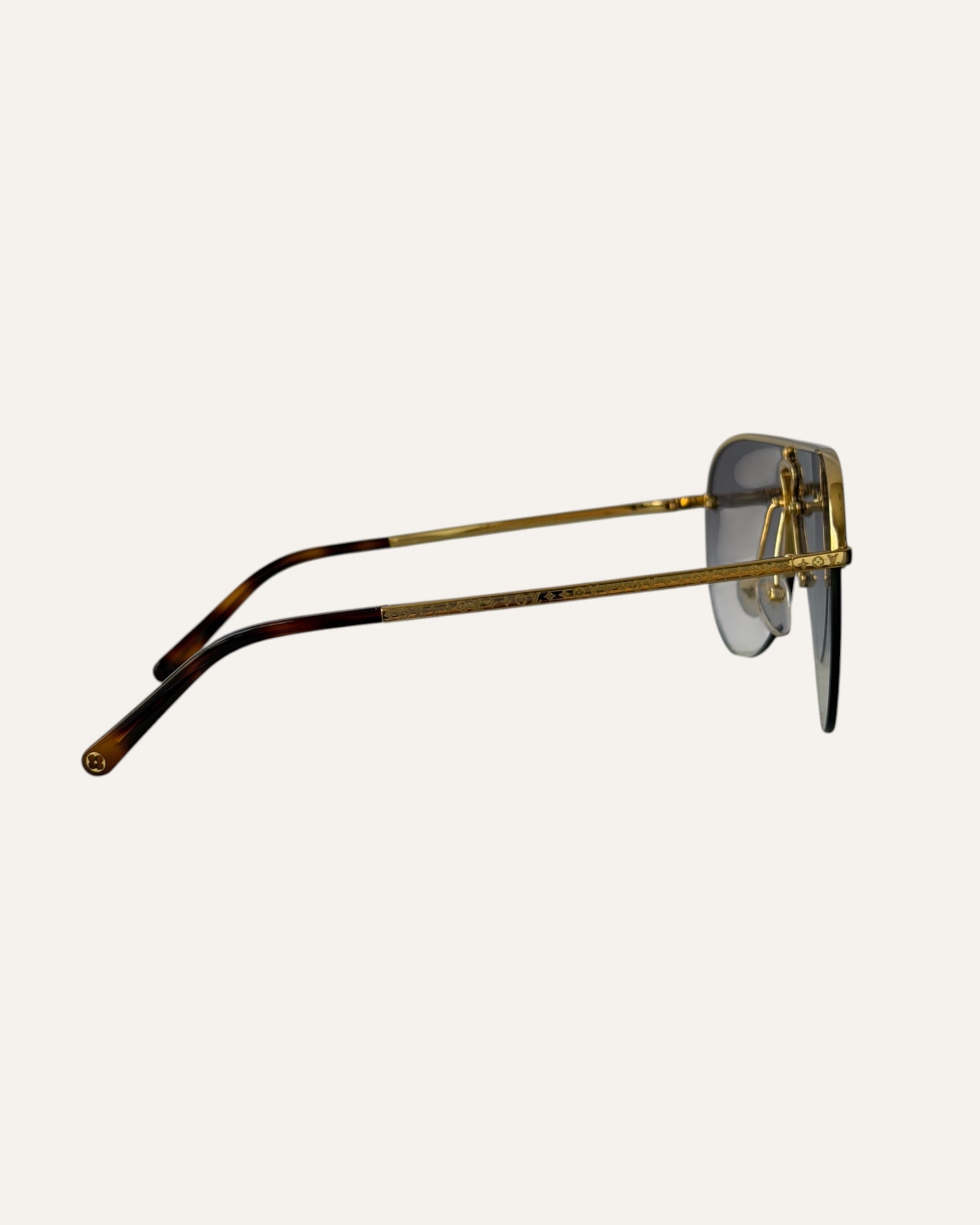 Louis Vuitton Grease Aviator Sunglasses Gold Tone Never Worn