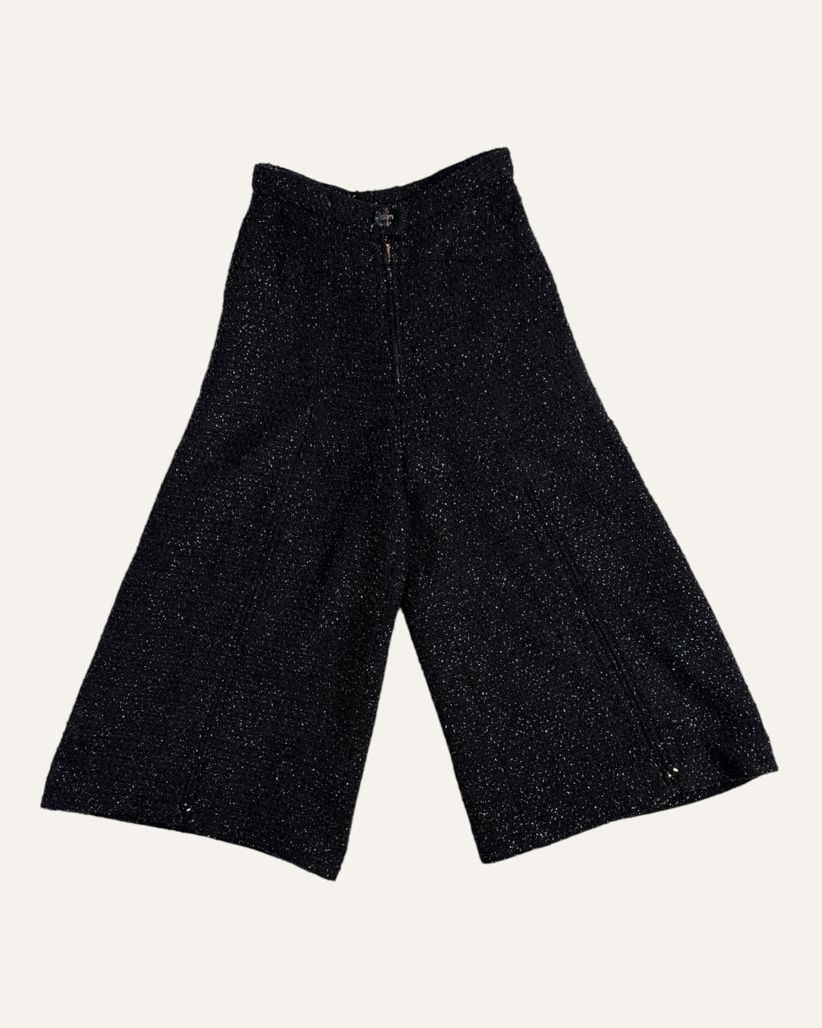 Chanel black tweed wide-leg culottes with silk lining and front zip details