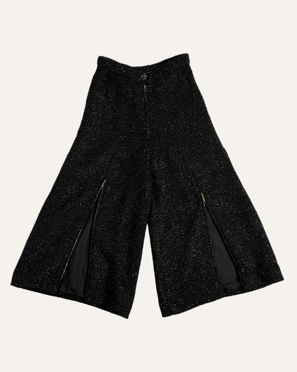 Chanel black tweed wide-leg culottes with silk lining and front zip details