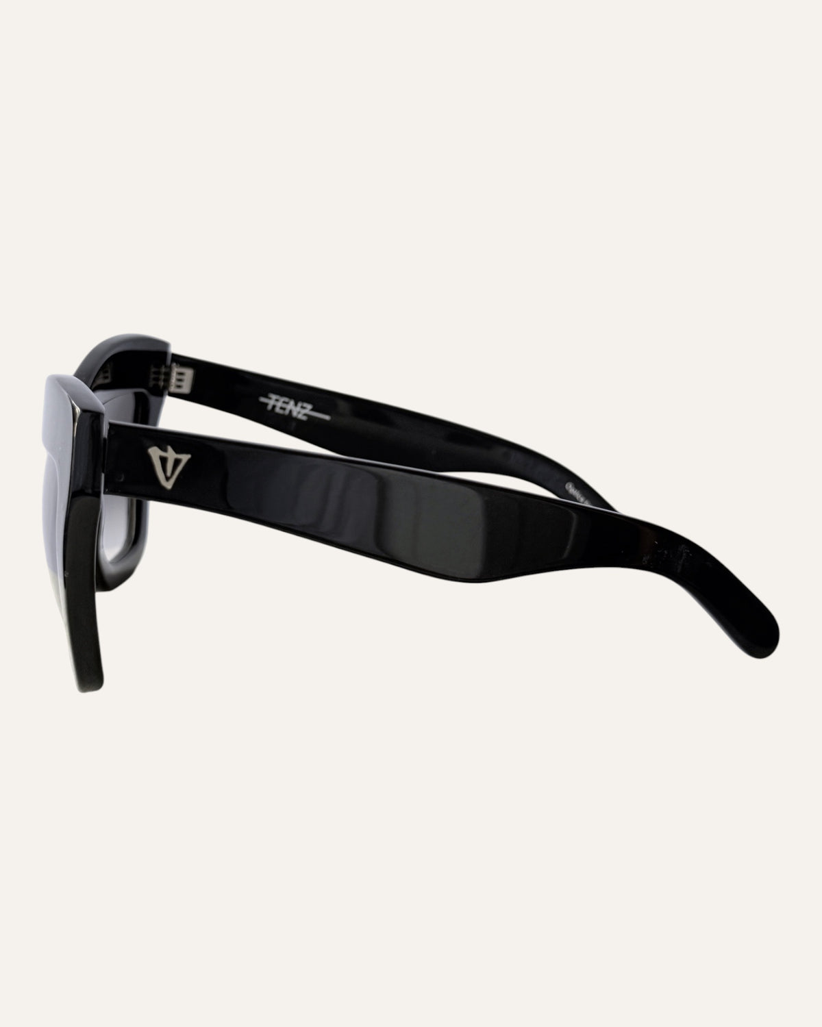 Valley Eyewear Tenz black cat-eye sunglasses with brown gradient lenses