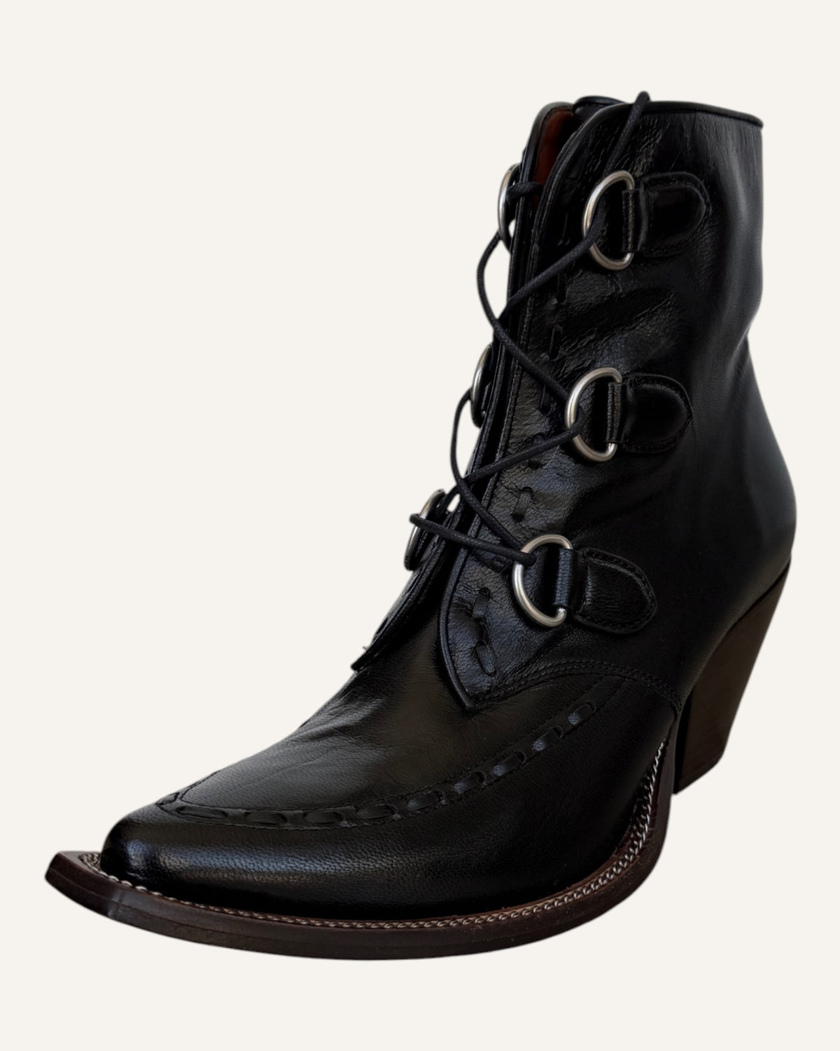 Coach black leather D-ring lace-up Western ankle boots with elongated toe and stacked heel, size 8.5