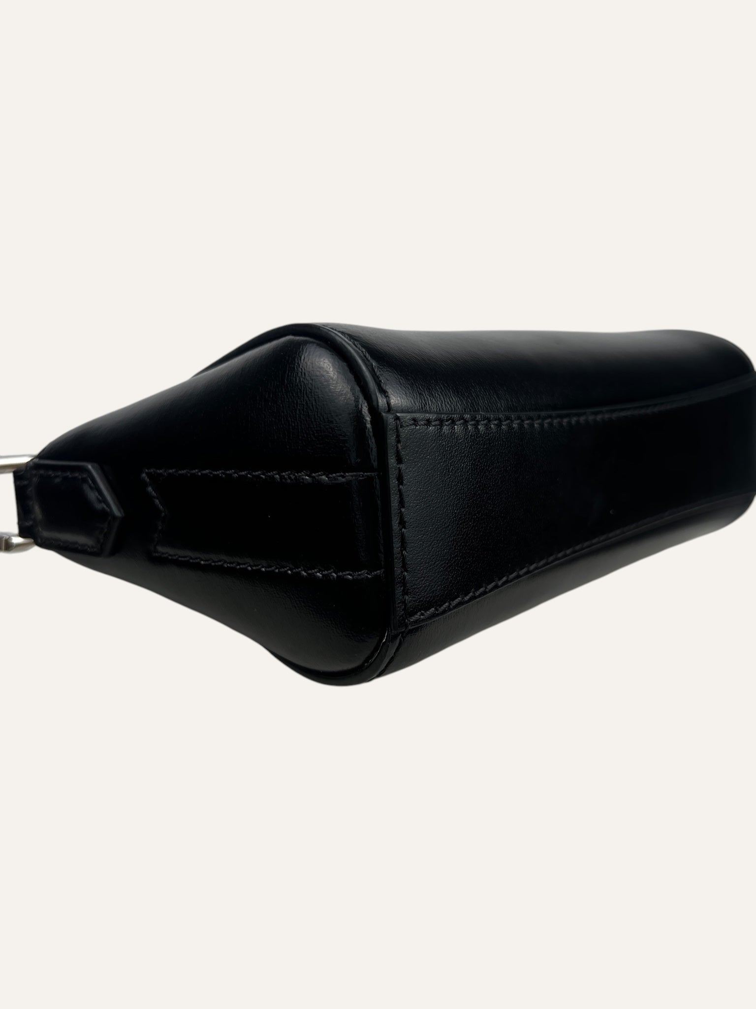 Givenchy Smooth Black Calfskin Antigona Nano