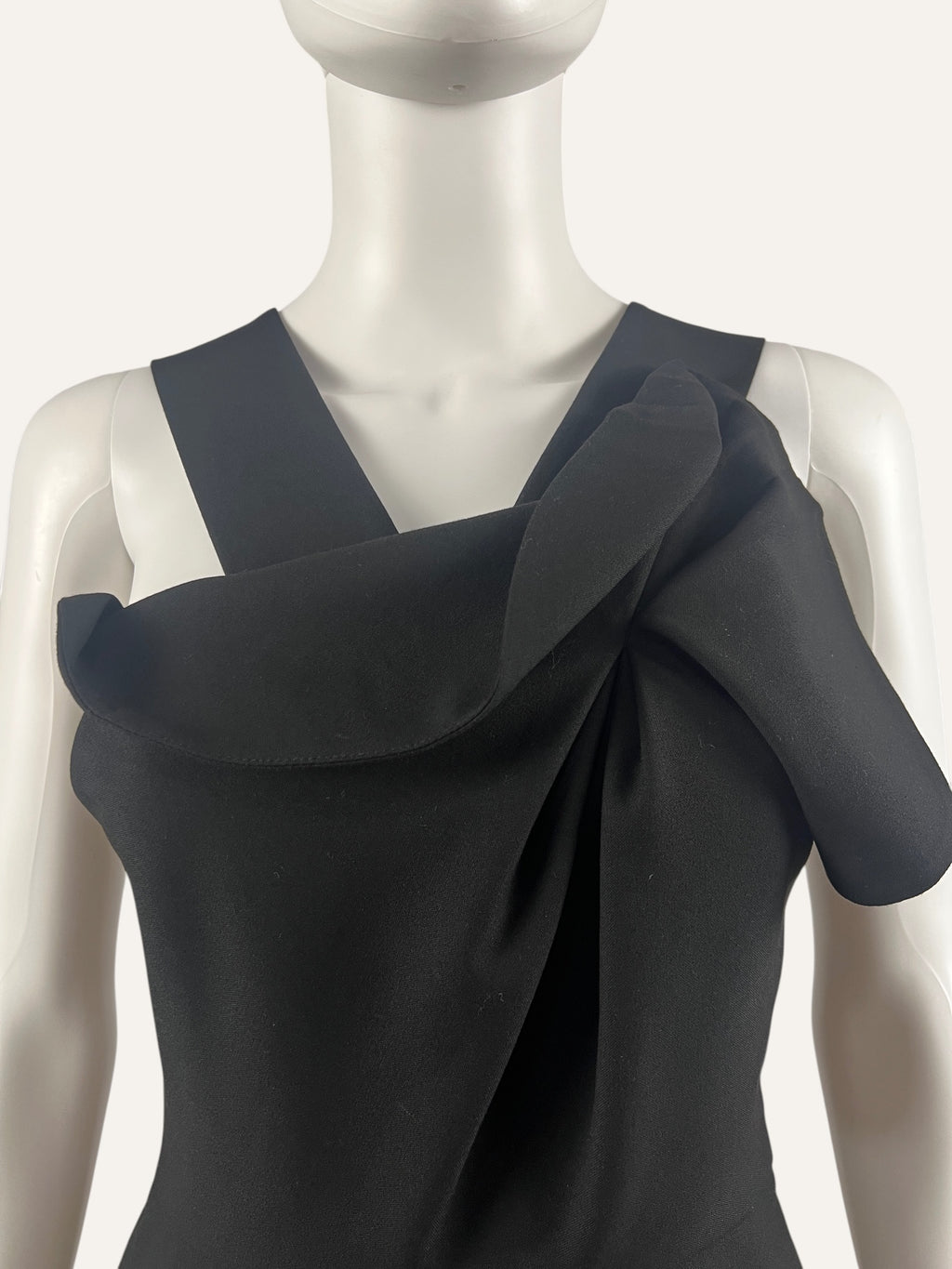 Black Halo Sleeveless Mini Dress